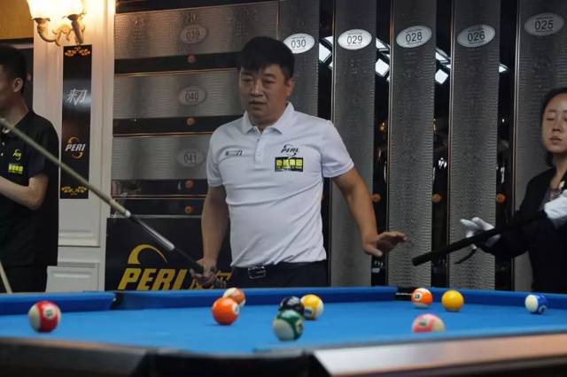 整个联盟的 整个联盟的